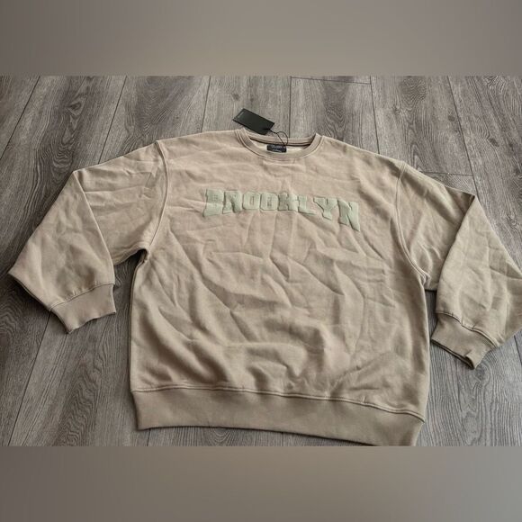 Triumph tragedy Brooklyn Beige Sweater